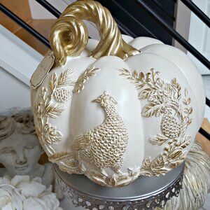 NEW! EXQUISITE Raised TURKEY PUMPKIN DECOR